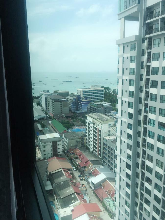 The Base Condo Pattaya Dış mekan fotoğraf